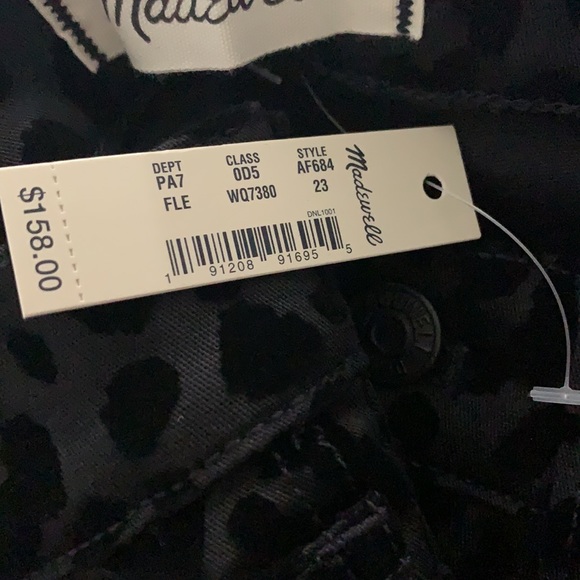 Madewell 9" Mid-Rise Skinny Jeans: Flocked Leopard Edition - Picture 9 of 9